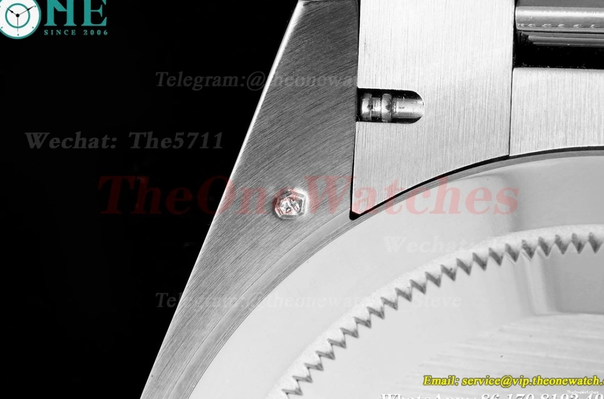 A2836 SS Dia Blue SS 40mm DayDate EWF 0401